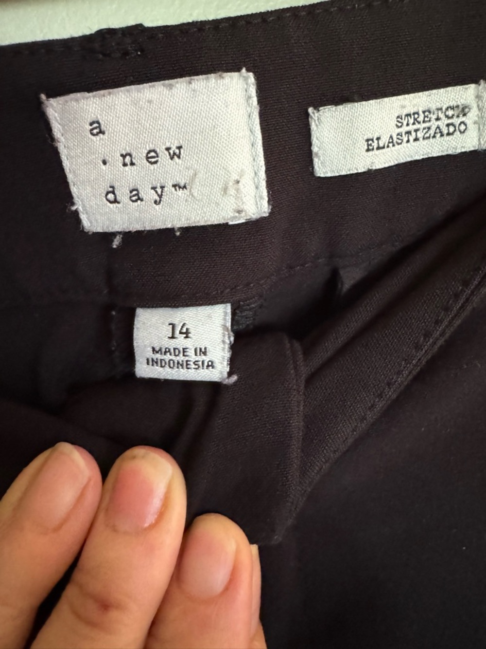 A New Day Black Tapered Dress Pants Size 14 Work Office Career Stretch Ankle - Picture 3 of 6